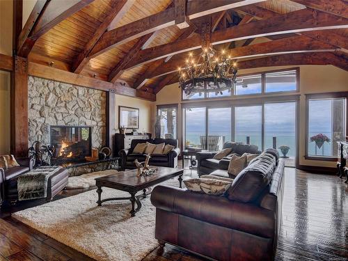 2908 Fishboat Bay Rd, Sooke, BC - Indoor Photo Showing Living Room With Fireplace