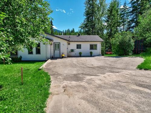 74 Lodge Drive, Clearwater, BC - Outdoor