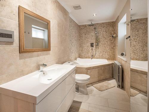 Ensuite bathroom - 3 Rue Perrault, Sainte-Anne-De-Bellevue, QC - Indoor Photo Showing Bathroom