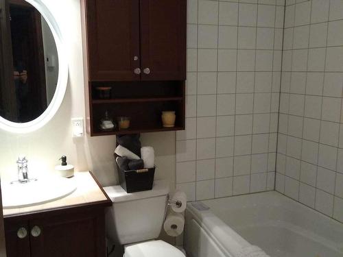 Bathroom - 4-290 Rue Du Mont-Plaisant, Mont-Tremblant, QC - Indoor Photo Showing Bathroom