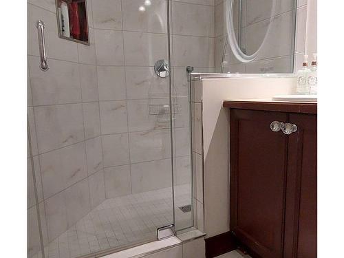 Ensuite bathroom - 4-290 Rue Du Mont-Plaisant, Mont-Tremblant, QC - Indoor Photo Showing Bathroom