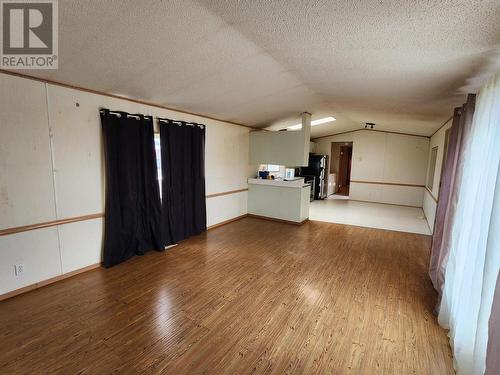 94 3666 11Th Street, Houston, BC - Indoor Photo Showing Other Room