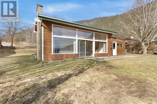 6046 Lakeview Road, Chase, BC - Outdoor