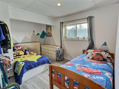 Bedroom - 6430  - 6432 Boul. Témiscamingue, Rouyn-Noranda, QC - Indoor Photo Showing Bedroom