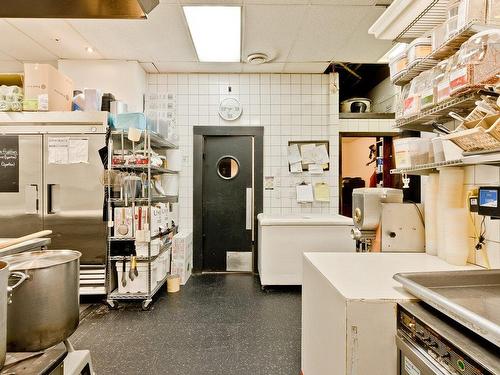Kitchen - 42 Boul. Jacques-Cartier N., Sherbrooke (Les Nations), QC 