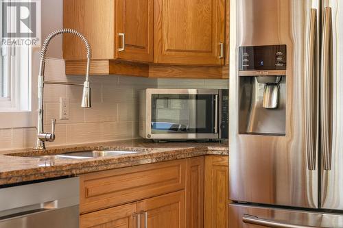 2136 Panorama  Drive, Panorama, BC - Indoor Photo Showing Kitchen