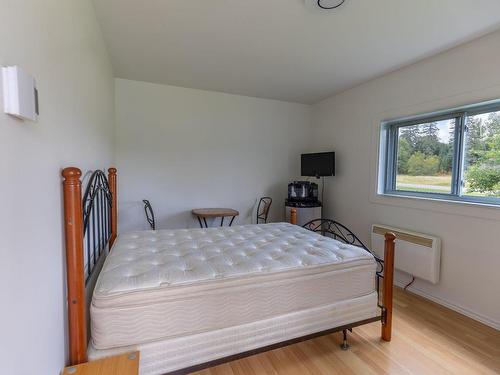 Chambre Ã Â coucher - 275 Route 117, Lac-Saguay, QC - Indoor Photo Showing Bedroom