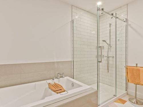 Salle de bains - Z-1745 Rue Guy-Durocher, Sherbrooke (Fleurimont), QC - Indoor Photo Showing Bathroom
