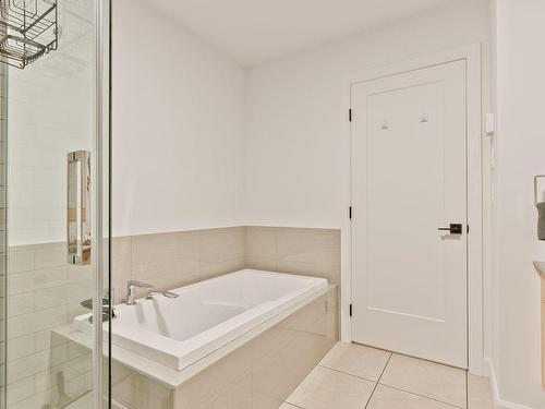 Bathroom - Z-1745 Rue Guy-Durocher, Sherbrooke (Fleurimont), QC - Indoor Photo Showing Bathroom