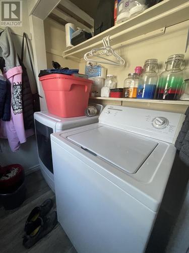 375 A & B Creston Boulevard, Marystown, NL - Indoor Photo Showing Laundry Room
