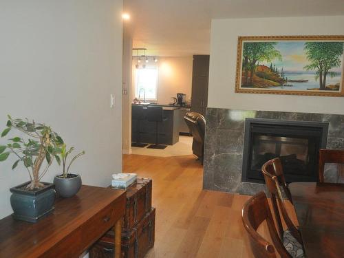 Vue d'ensemble - 1410 Rue St-Paul, Farnham, QC - Indoor Photo Showing Other Room With Fireplace