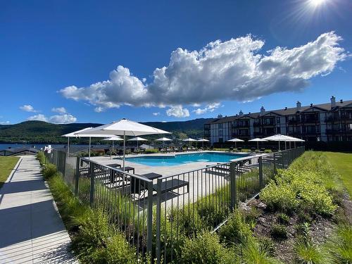 Piscine - 2111-140 Rue Pinoteau, Mont-Tremblant, QC - Outdoor