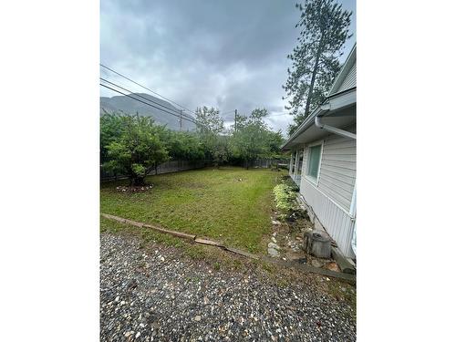 4950 Burns Avenue, Canal Flats, BC - Outdoor