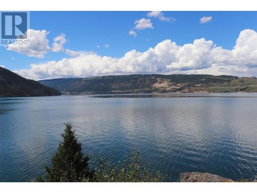 5649 Cosens Bay Road Unit# 8, Coldstream, BC 