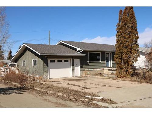 8618 99A Street, Grande Prairie, AB, T8V 2H9 - house for sale | Listing ID  A2041014 | Royal LePage