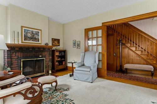 320 Alder Street W, Dunnville, ON - Indoor Photo Showing Living Room With Fireplace