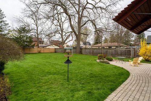 320 Alder Street W, Dunnville, ON - Outdoor With Backyard