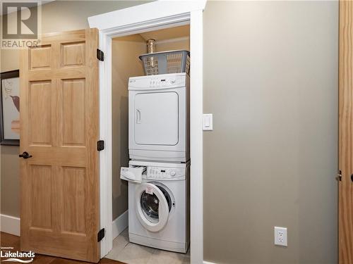 1020 Birch Glen Road Unit# V15 W2P1 Or W3P2, Baysville, ON - Indoor Photo Showing Laundry Room