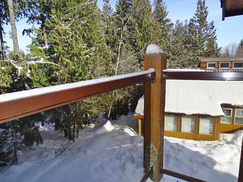 1004 Olaus Way, Rossland, BC - Outdoor With Balcony