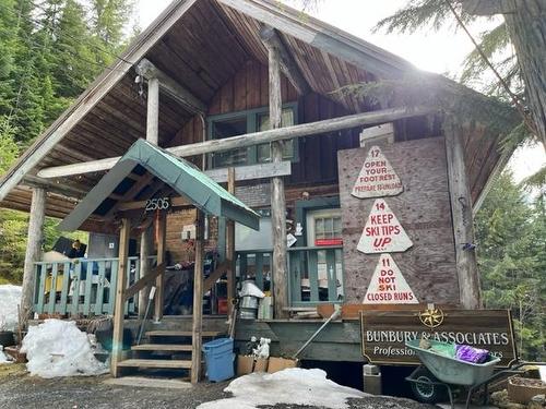 2501 Gondola Way, Whistler, BC 