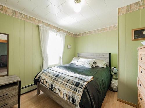 Chambre Ã Â coucher - 1404 Ch. De La Vernière, Les Îles-De-La-Madeleine, QC - Indoor Photo Showing Bedroom