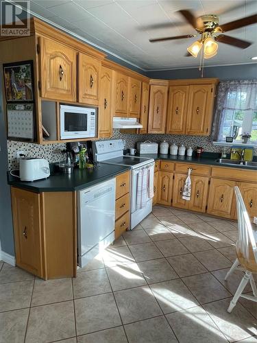121 Main Street, Laurenceton, NL - Indoor Photo Showing Kitchen With Double Sink