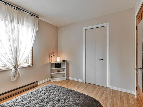 Bedroom - 50 Av. Aubry, Saint-Sauveur, QC - Indoor