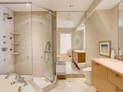 Salle de bains attenante Ã  la CCP - 257 Rue Corot, Montréal (Verdun/Île-Des-Soeurs), QC - Indoor Photo Showing Bathroom