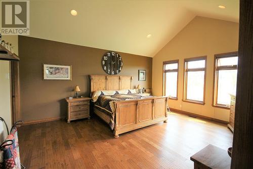 7794 219 Road, Dawson Creek, BC - Indoor Photo Showing Bedroom