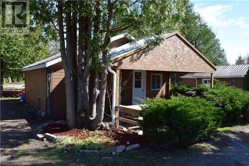 Unit 3, 432 Sq.Ft., 2 Bedrooms/3PC Bath. w/Natural Gas Fireplace w/AC. - 95 Mcvicar Street, Saugeen Shores, ON 
