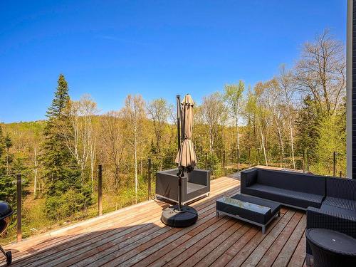 Terrasse - 14 Ch. Du Terrier, Saint-Sauveur, QC - Outdoor With Deck Patio Veranda