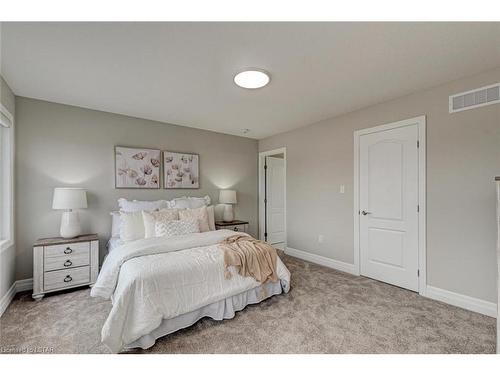 172 Bowman Drive, Ilderton, ON - Indoor Photo Showing Bedroom