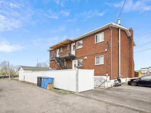 Stationnement - 2150 Rue Chamberland, Longueuil (Le Vieux-Longueuil), QC - Outdoor With Exterior
