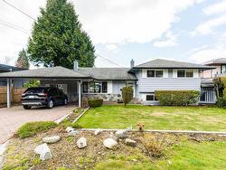 629 SILVERDALE PLACE  North Vancouver, BC V7N 2Z8