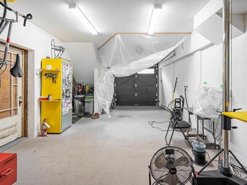 Garage - 3202  - 3206 Rue De Rouville, Montréal (Mercier/Hochelaga-Maisonneuve), QC - Indoor Photo Showing Gym Room