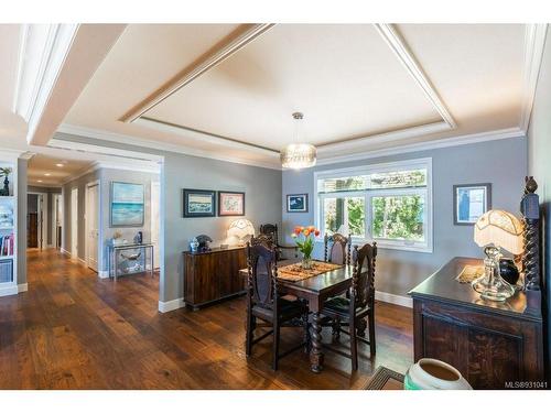 879 Canso Rd, Gabriola Island, BC - Indoor Photo Showing Dining Room