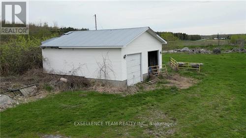 19100 Kenyon Conc Rd 7 Road, North Glengarry, ON - Outdoor