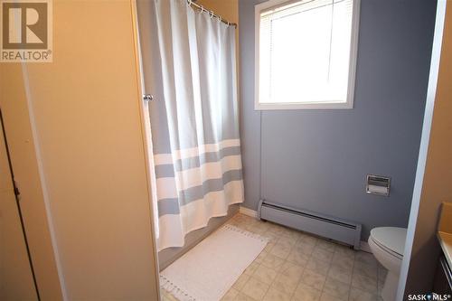1132 Gordon Street, Moosomin, SK - Indoor Photo Showing Bathroom