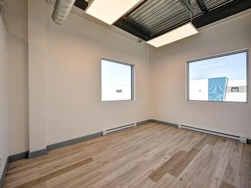 Bureau - 200-49 Rue Émilien-Marcoux, Blainville, QC - Indoor Photo Showing Other Room