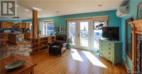 864 Main Street, Beaver Harbour, NB - Indoor Photo Showing Living Room