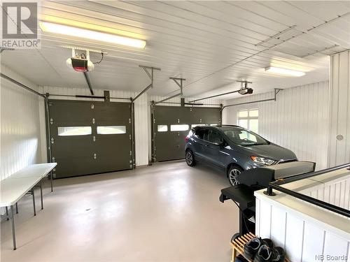 37 Cloutier, Saint-Jacques, NB - Indoor Photo Showing Garage