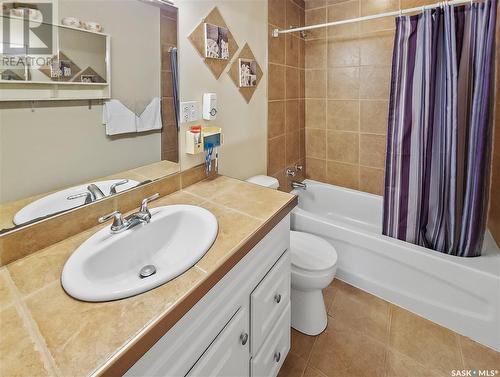 315 Aspon Avenue, Allan, SK - Indoor Photo Showing Bathroom
