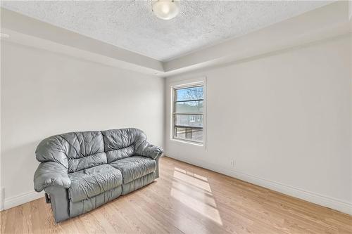 1363 - 1367 Cannon Street E, Hamilton, ON - Indoor Photo Showing Other Room