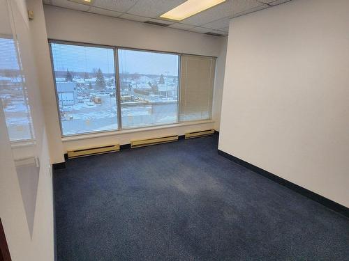 Office - 350A-4650 Boul. Des Laurentides, Laval (Vimont), QC - Indoor Photo Showing Other Room