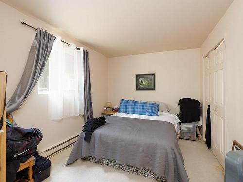 Bedroom - 5497 Route Harwood, Vaudreuil-Dorion, QC - Indoor Photo Showing Bedroom