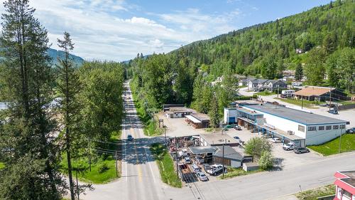 1841 Highway 3B, Village Of Fruitvale, BC 