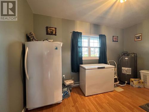 22 Church Road, Badger, NL - Indoor Photo Showing Laundry Room