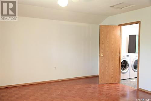 201 1St Avenue N, Wakaw, SK - Indoor Photo Showing Laundry Room