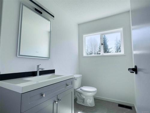 4071 Nimpkish Cres, Woss, BC - Indoor Photo Showing Bathroom