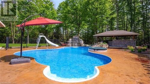59 Maple Creek Drive, Brockton, ON - Outdoor With In Ground Pool With Deck Patio Veranda With Backyard
